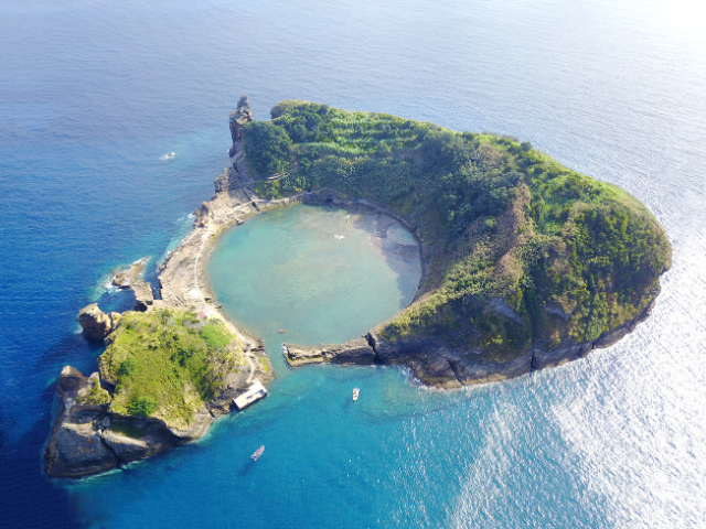 2. azores 1